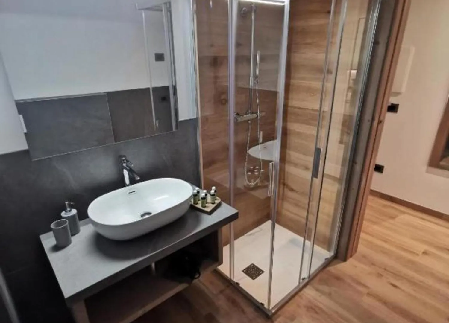Verdi Armonie Rooms And Wellness Lozzo Cadore Bed & Breakfast
